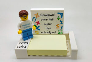Post-it houder bedankje einde schooljaar met naam