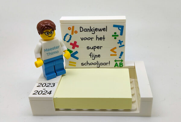 Post-it houder bedankje einde schooljaar met naam